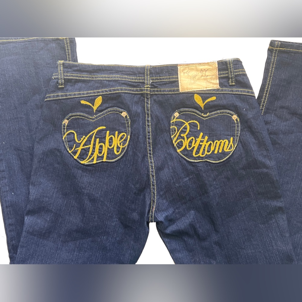 Apple bottom jeans vintage. Size 11/12
